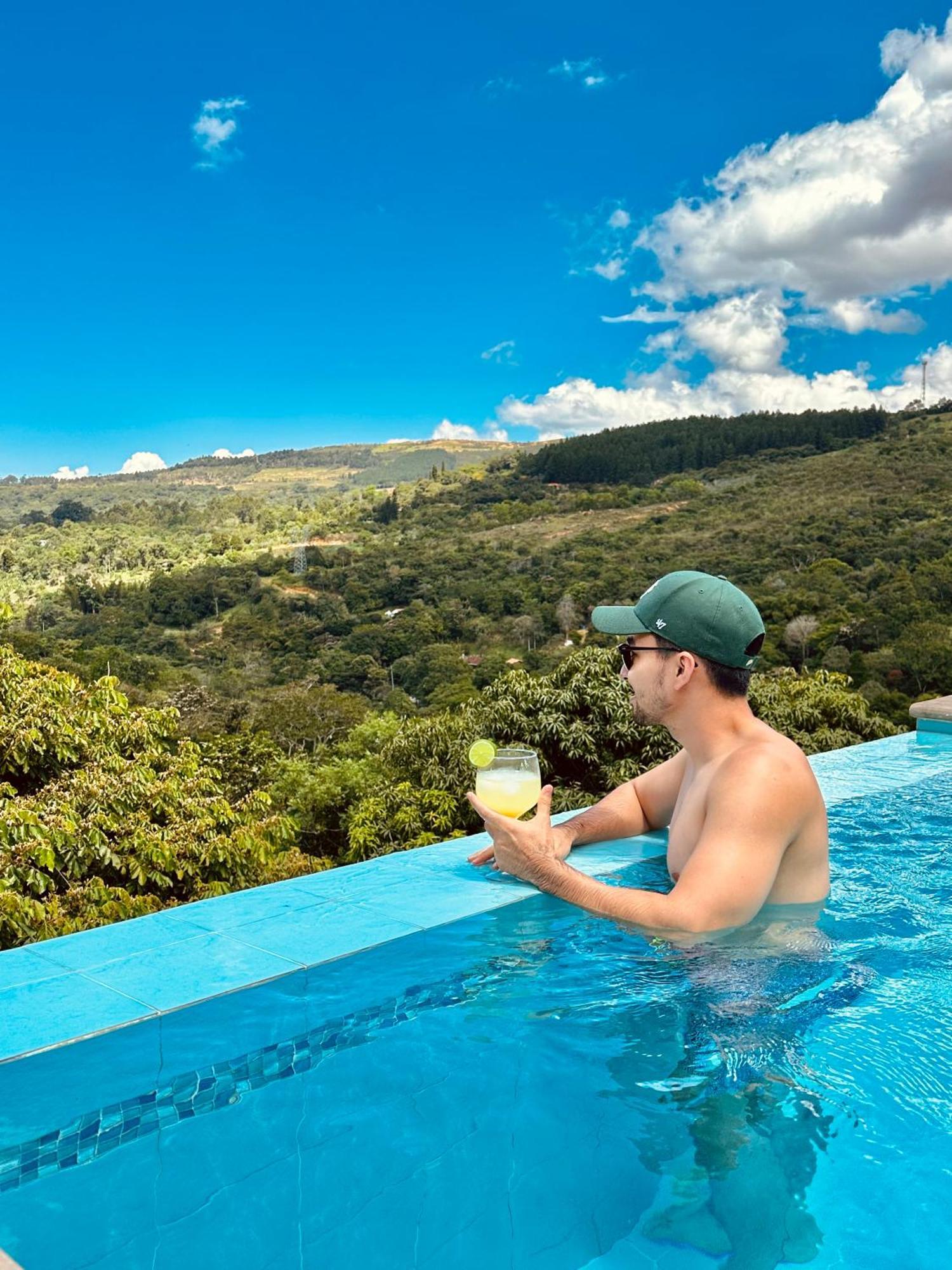 Hotel Campestre Palmas Del Zamorano San Gil Luaran gambar