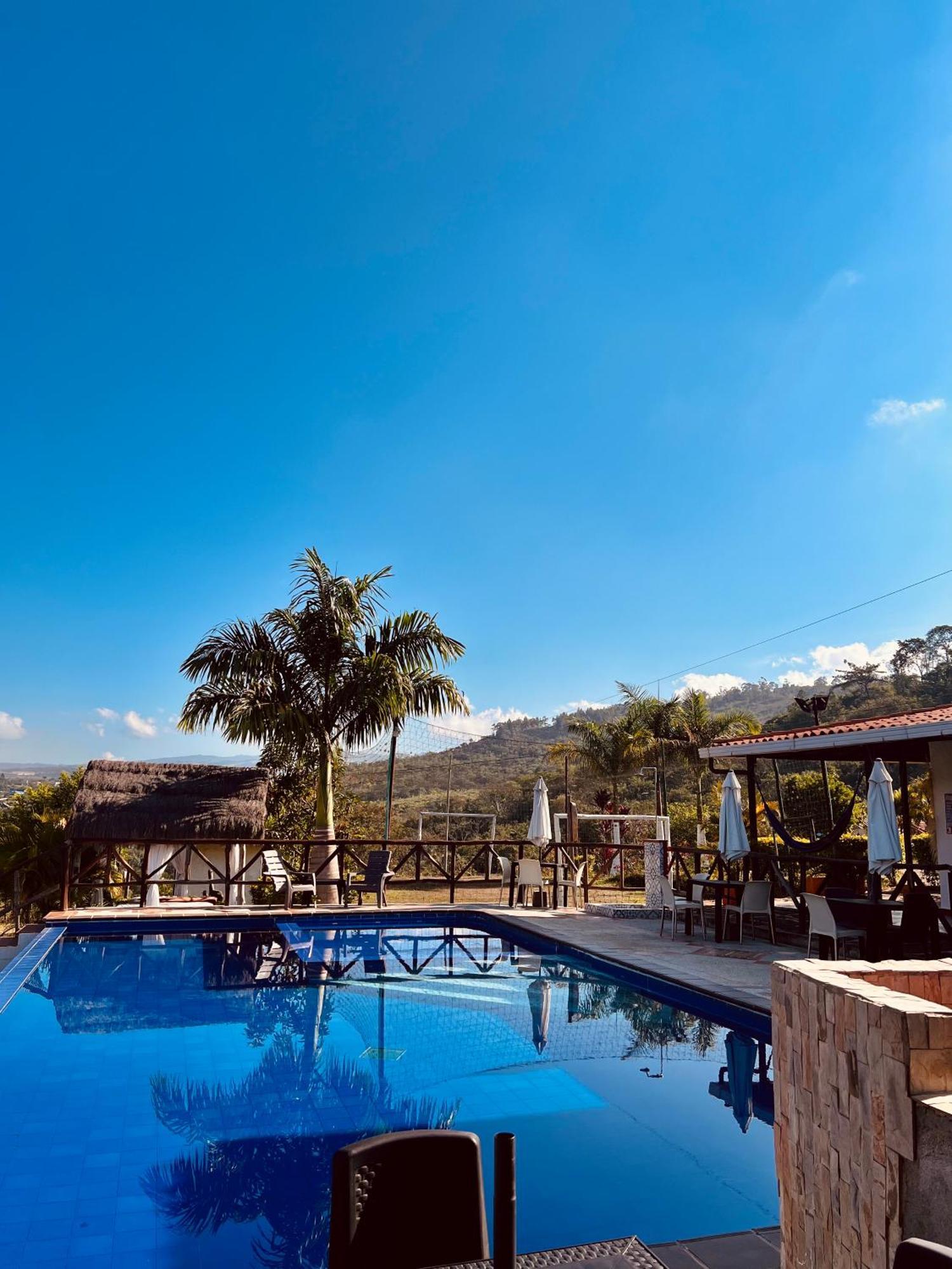 Hotel Campestre Palmas Del Zamorano San Gil Luaran gambar