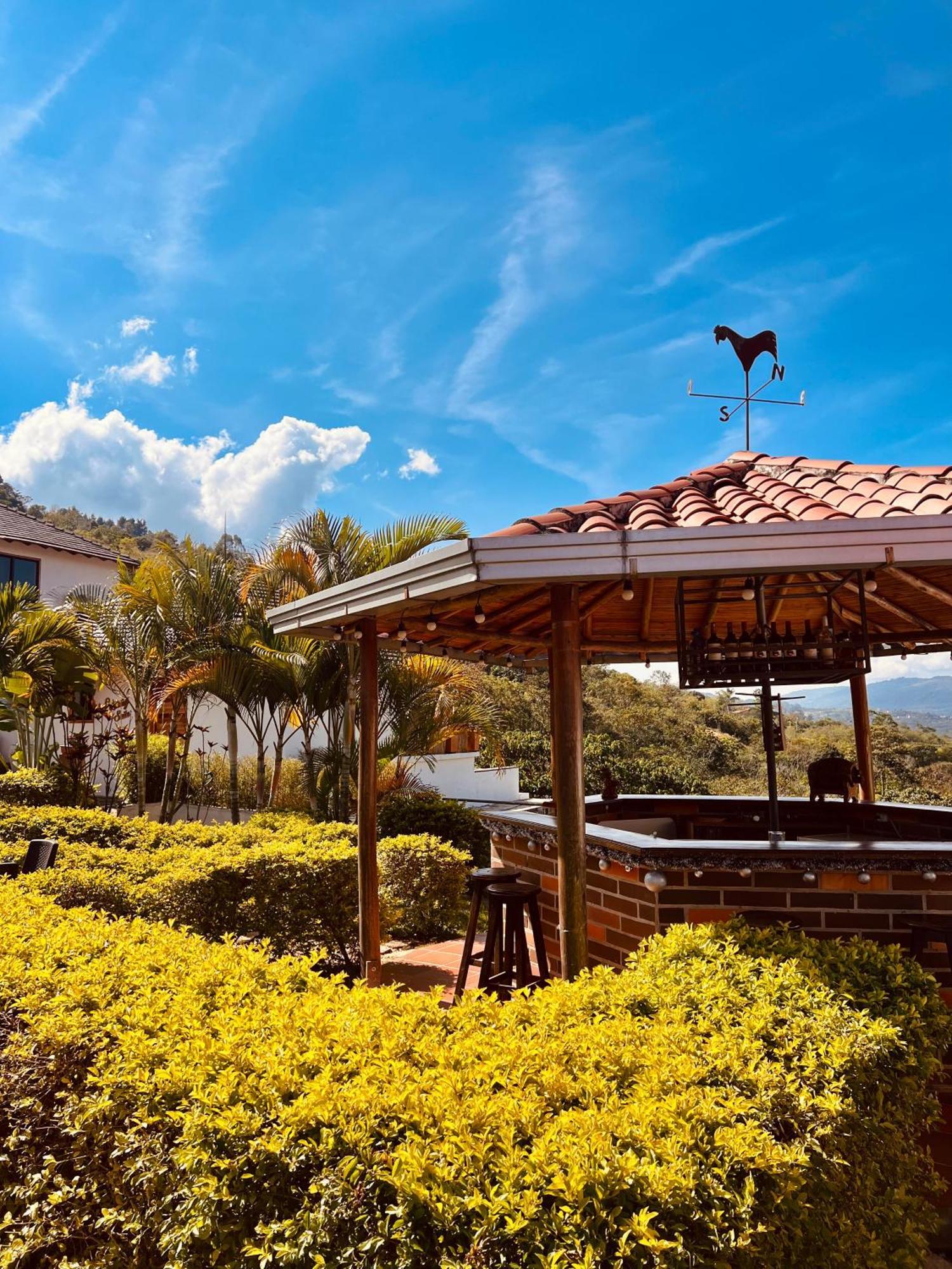 Hotel Campestre Palmas Del Zamorano San Gil Luaran gambar