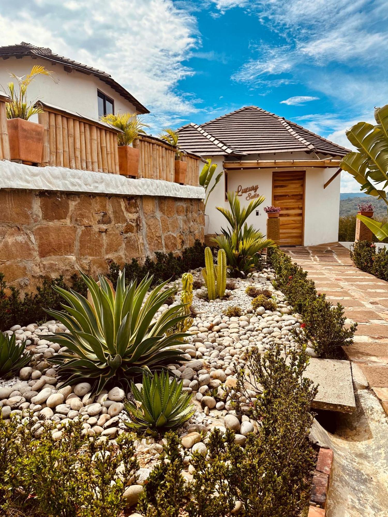 Hotel Campestre Palmas Del Zamorano San Gil Luaran gambar